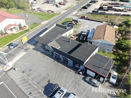 Photo of commercial space at 3058 Saint Lawrence Avenue in Reading