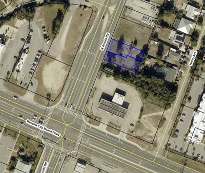 ±0.34-Acre Commercial Site | N Hwy 79