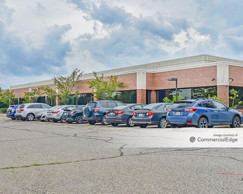 Meadowbrook Corporate Park - 27000 Meadowbrook Road