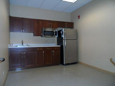 Office space for Rent at 935 Lakeview Pkwy in Vernon Hills