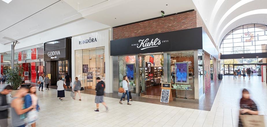 Los Cerritos Center