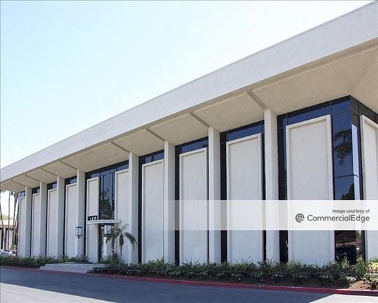 Tustin Financial Plaza - North & West Buildings