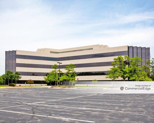 Tri-State International Office Center - 25 Tri-State International
