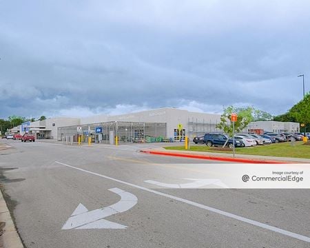 Photo of commercial space at 20310 US Highway 59 in New Caney
