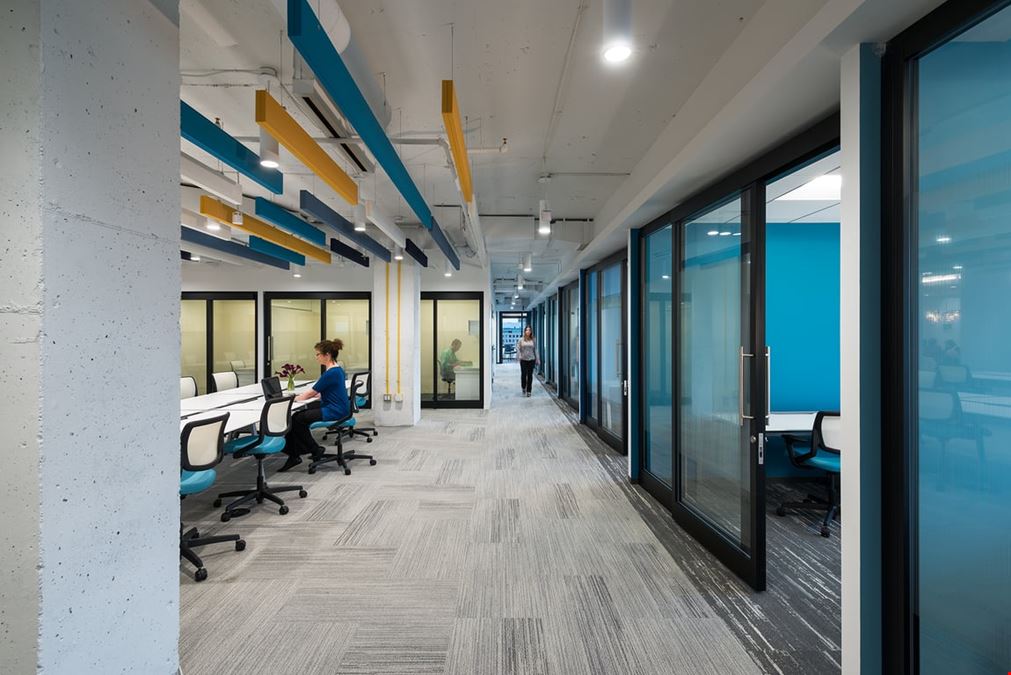 Metro Offices - Tysons