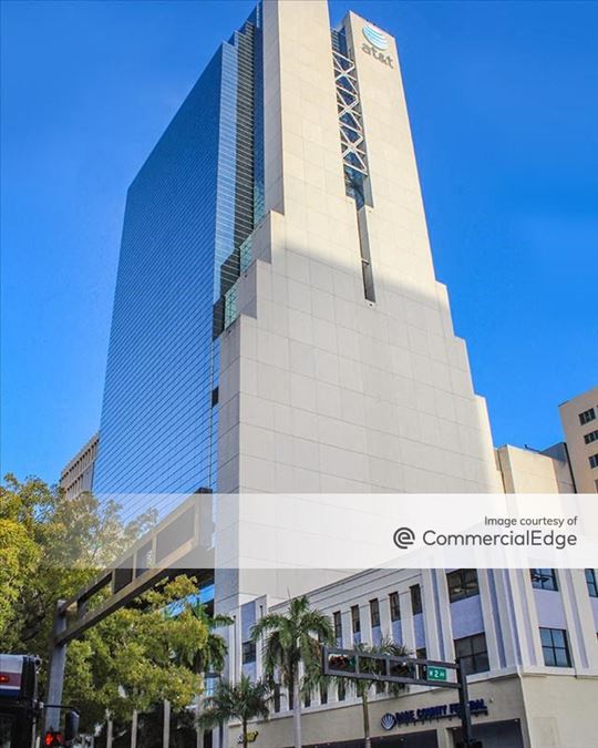 Museum Tower - 150 West Flagler Street, Miami, FL | Office Building