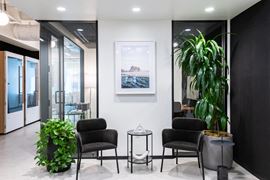 Industrious - 444 South Flower Street