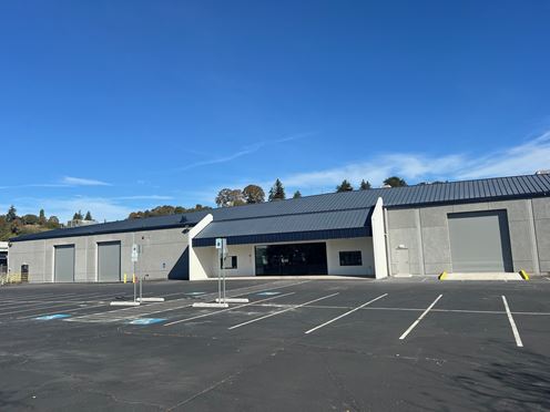 Warehouse/Distribution Space