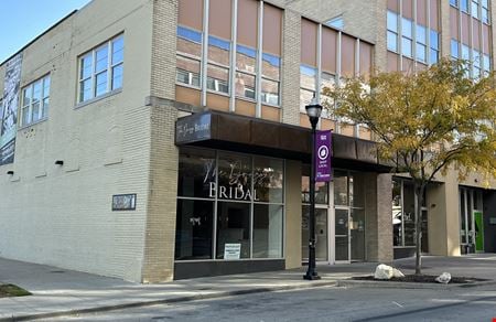 ±1,745 SF of Retail/Office Space For Lease in Downtown Springfield - Springfield