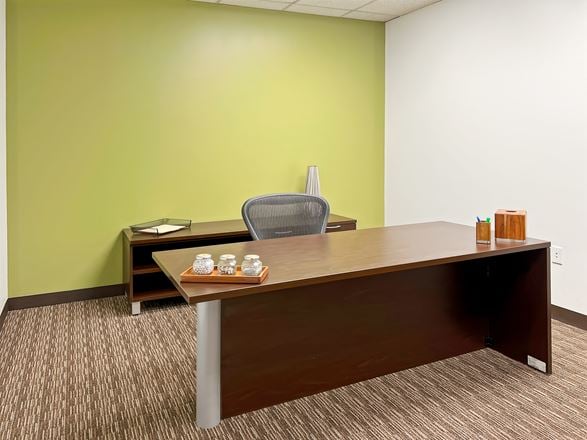 MD, Towson - West Road Corporate Center