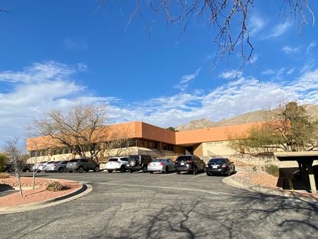 Office space for Rent at 4855 N Mesa St in El Paso