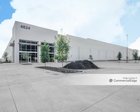 Industrial space for Rent at 4659 Clover Haven Street in Dallas