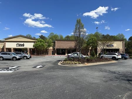 Photo of commercial space at 620 West Crossville Road in Roswell