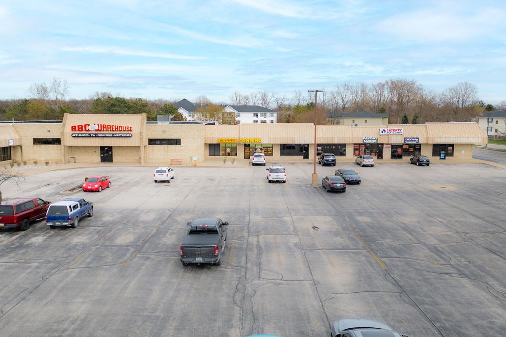 ABC Warehouse Plaza - Fort Gratiot