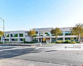 240-250 Charlois Blvd
