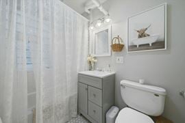 3605 W Palmer St, Chicago, IL 60647