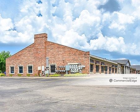 Commercial space for Rent at 14600 Farmington Road in Livonia