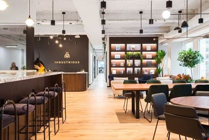 Industrious - Bryant Park Broadway