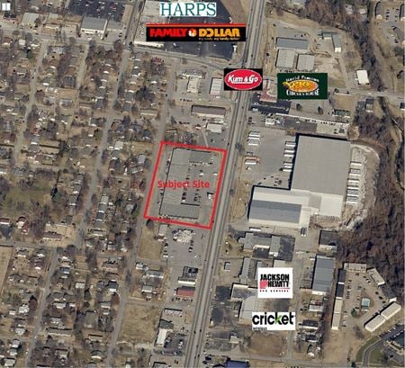 Retail space for Rent at 812 N. Thompson St.  in Springdale