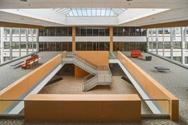 1350 Touhy Plaza