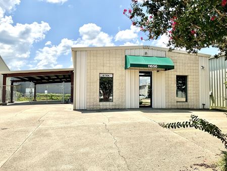 Office space for Rent at 11656 Cedar Park Ave in Baton Rouge