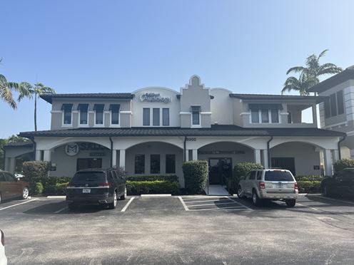 8900 Gladiolus Dr., Suite 202