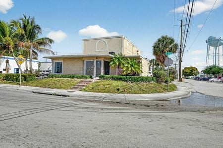 Industrial space for Rent at 13 SW 10th St in Deerfield Beach