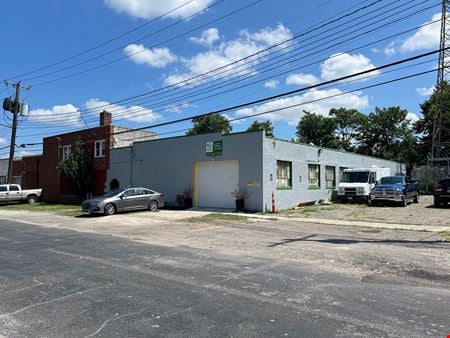 Industrial space for Rent at 3164, 3168 & 3172 Bellevue Road in Toledo