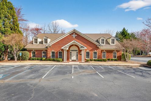 5 Hawthorne Park Ct