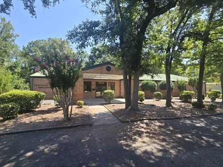 Office space for Sale at 525 N Lafayette Dr in Sumter