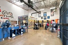 Runway Center | 10,000 SF Industrial Sublease | Suites G-H