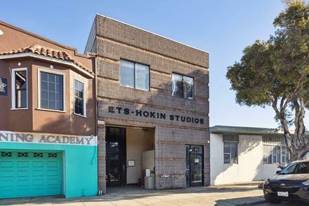 Industrial space for Sale at 2014 Oakdale Ave in San Francisco
