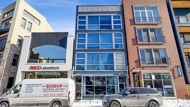 Bucktown Commercial Condo For Sale