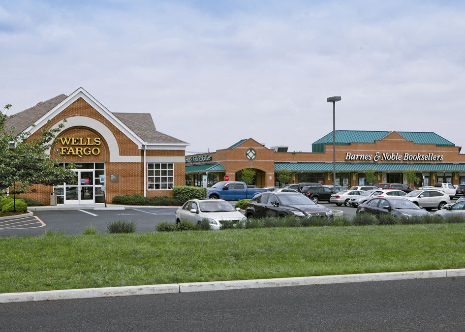 East Gate Square