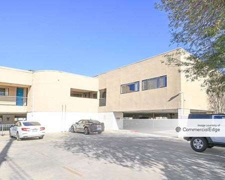 Office space for Rent at 44100 Monterey Avenue in Palm Desert