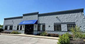 ± 9,766 SF office building for Sale or Lease