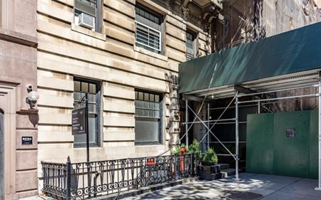 Office space for Rent at 12 5th Ave in New York