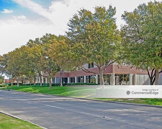 1401 Valwood Pkwy.