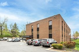 Single Offices - 400N Washington Street