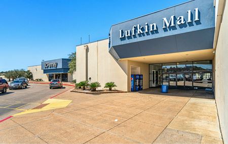 Retail space for Sale at 4600 South Medford Drive in Lufkin