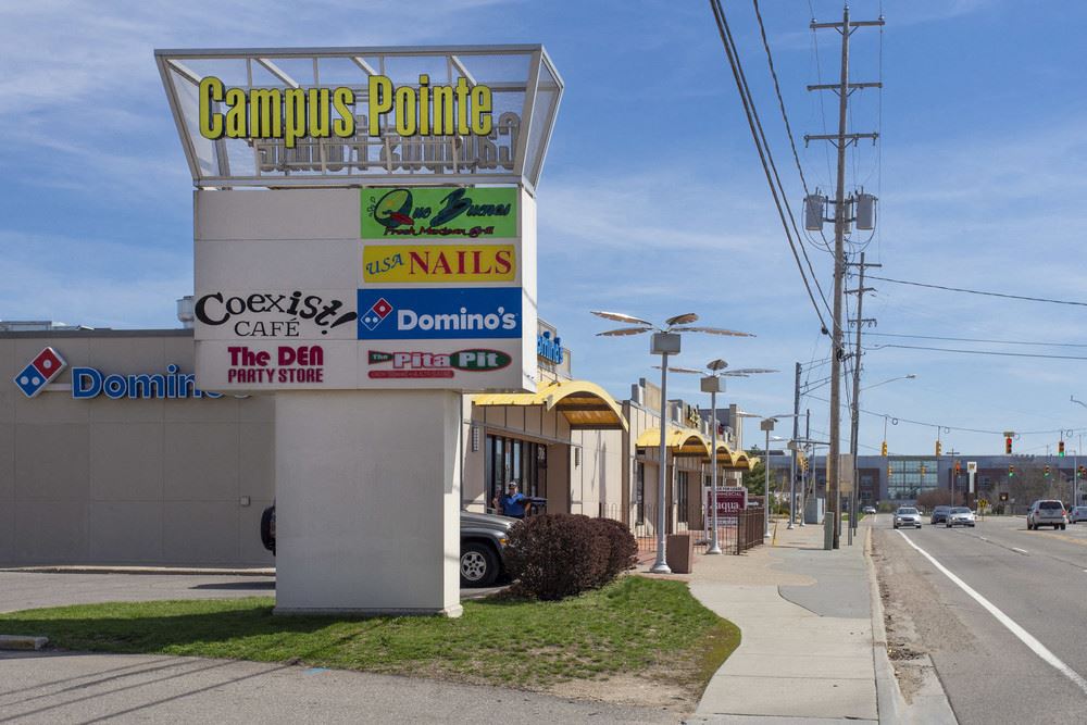 2913 Howard Street, Kalamazoo, MI Retail Building