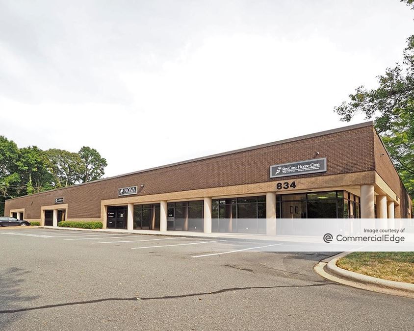 Highland Business Park 726 Tyvola Road, Charlotte, NC Office Building