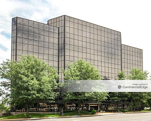 Center 40