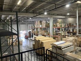  FOR SUBLEASE Medley Distribution Warehouse
