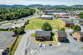 INVESTMENT OPPORTUNITY | FULLY LEASED 15-UNIT APARTMENT BUILDINGS
