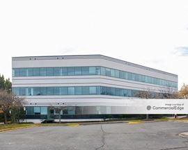 570 Herndon Pky