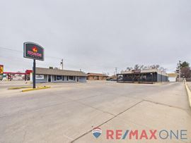 108 W Kansas Avenue, Garden City, KS 67846