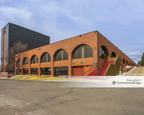 Marketplace Courtyard - Building E