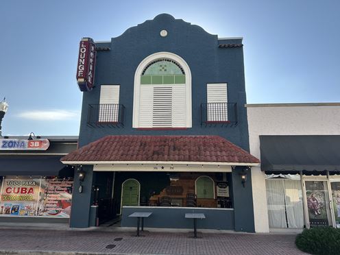 Downtown Winter Haven Office/Bar