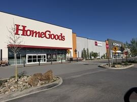 100% Leased, Six-Store Shopping Center